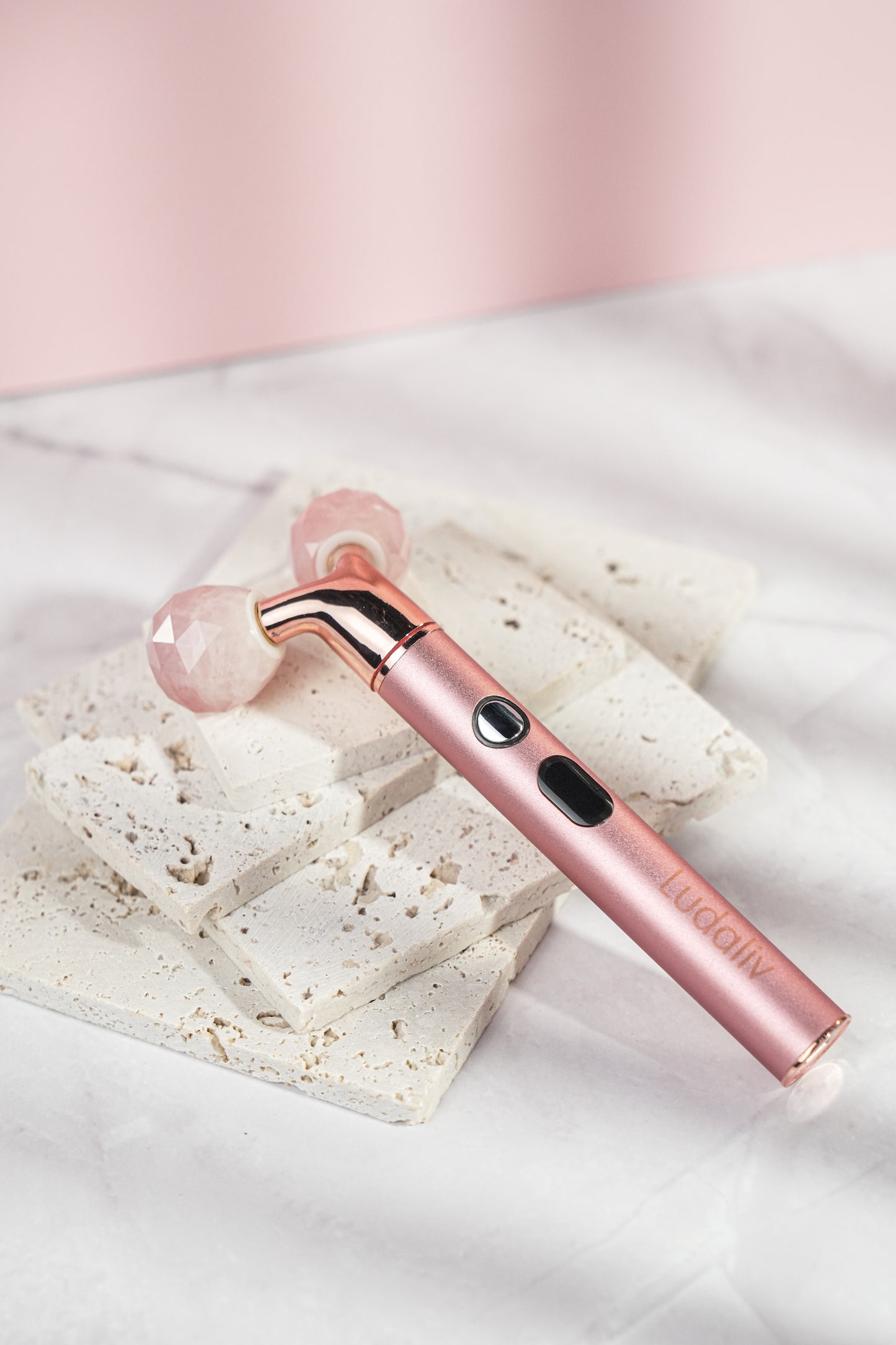 Vida natural jade vibrating lift &  countour beauty roller